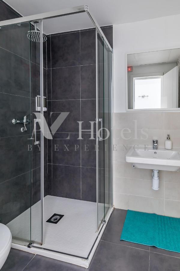 Ayz Juan De Mena - Auto Check-In Property Madrid Luaran gambar